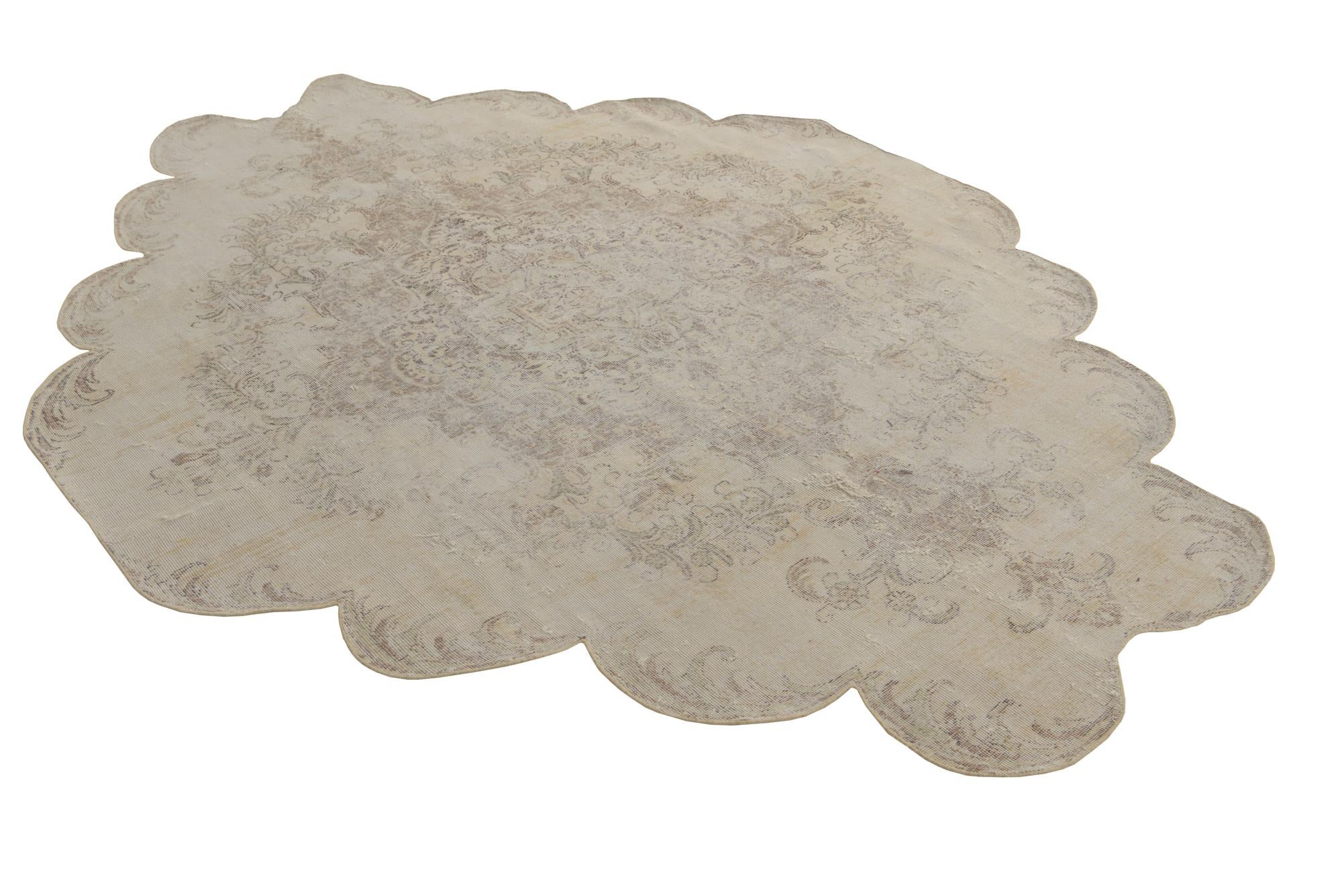 7' 2 x 9' 1 Hand Knotted Ultra Vintage Persian Wool Rug