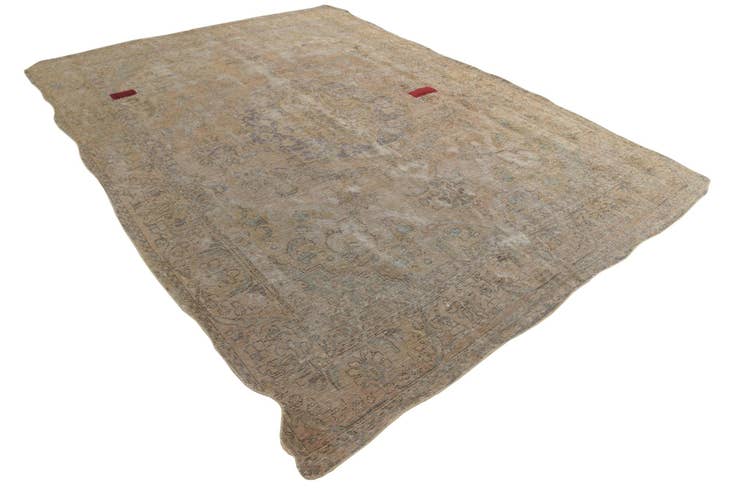 Detail image of 9' x 12' 5 Hand Knotted Ultra Vintage Persian Wool Rug