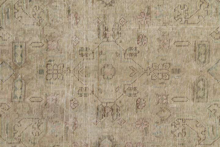 5' 9 x 9' Hand Knotted Ultra Vintage Persian Wool Rug