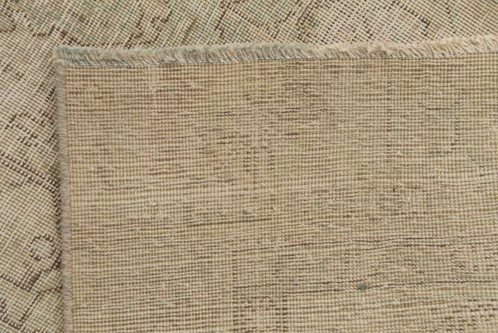 5' 9 x 9' Hand Knotted Ultra Vintage Persian Wool Rug