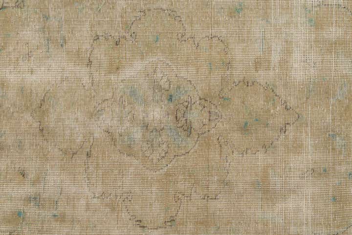 5' x 6' 9 Hand Knotted Ultra Vintage Persian Wool Rug