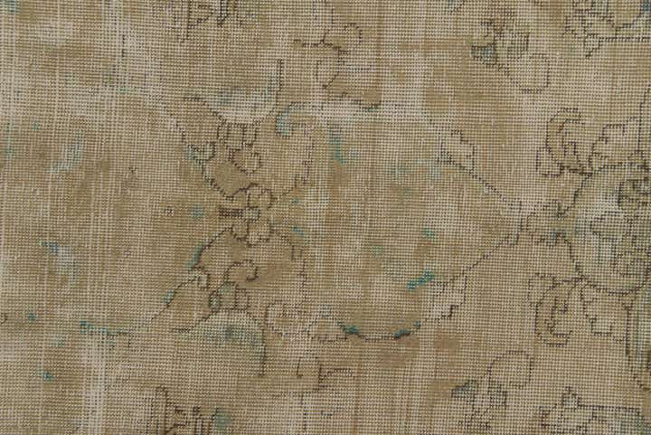 5' x 6' 9 Hand Knotted Ultra Vintage Persian Wool Rug