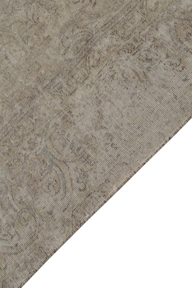 Detail image of 8' x 11' 1 Hand Knotted Ultra Vintage Persian Wool Rug