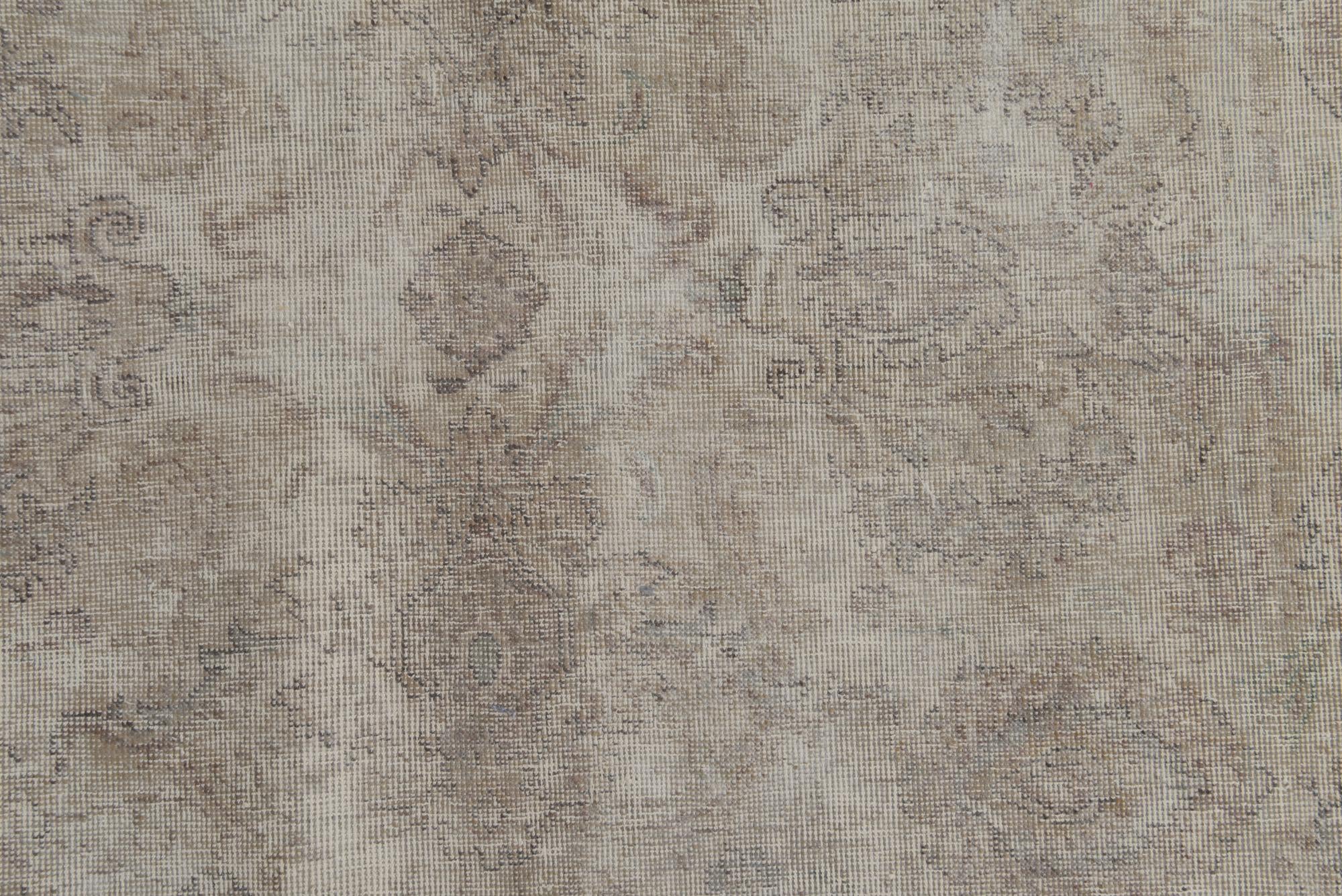 8' x 11' 1 Hand Knotted Ultra Vintage Persian Wool Rug