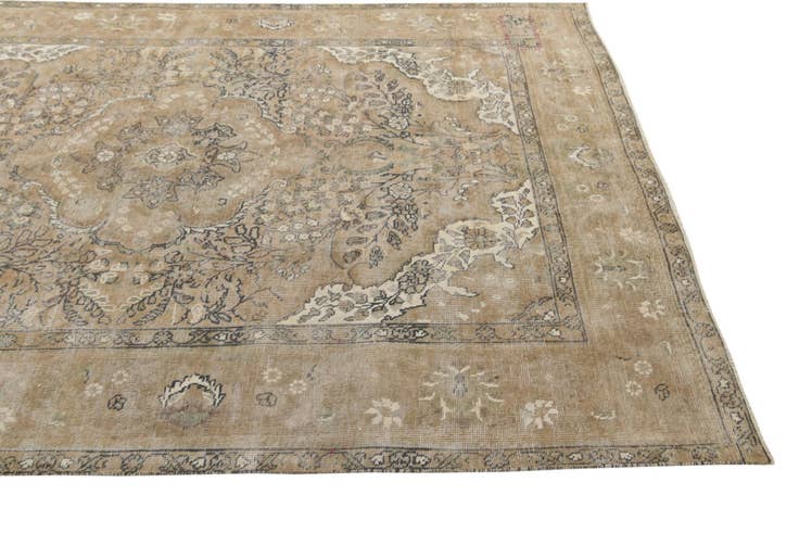 Detail image of 6' 10 x 9' Hand Knotted Ultra Vintage Persian Wool Rug