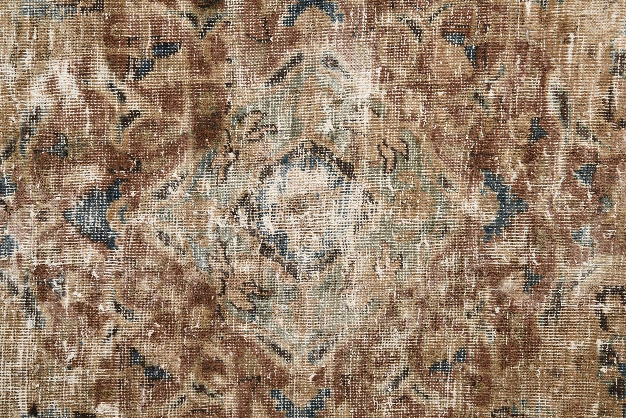 8' 1 x 10' 9 Hand Knotted Ultra Vintage Persian Wool Rug