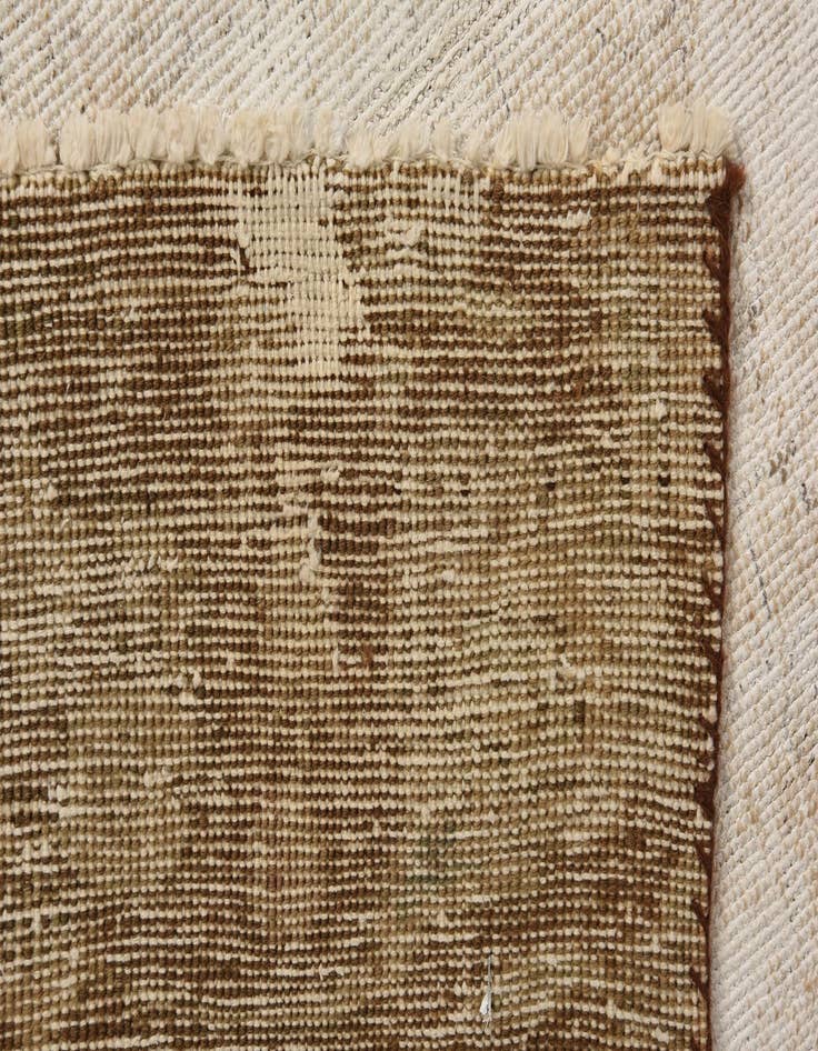 Detail image of 7' 9 x 11'  Hand Knotted Ultra Vintage Persian Wool Rug