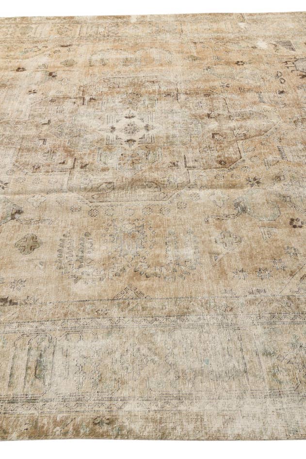 Detail image of 9' 7 x 12' 8 Hand Knotted Ultra Vintage Persian Wool Rug