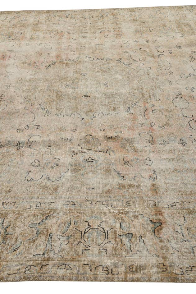 Detail image of 9' 3 x 12' 4 Hand Knotted Ultra Vintage Persian Wool Rug