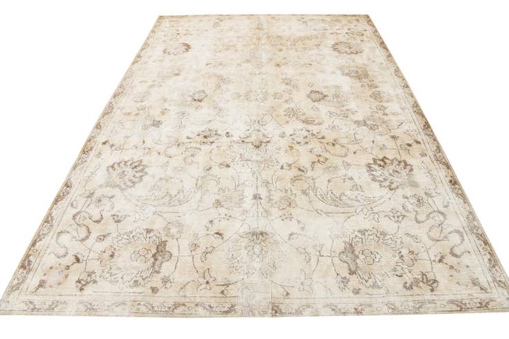 Detail image of 7' 4 x 10' 7 Hand Knotted Ultra Vintage Persian Wool Rug
