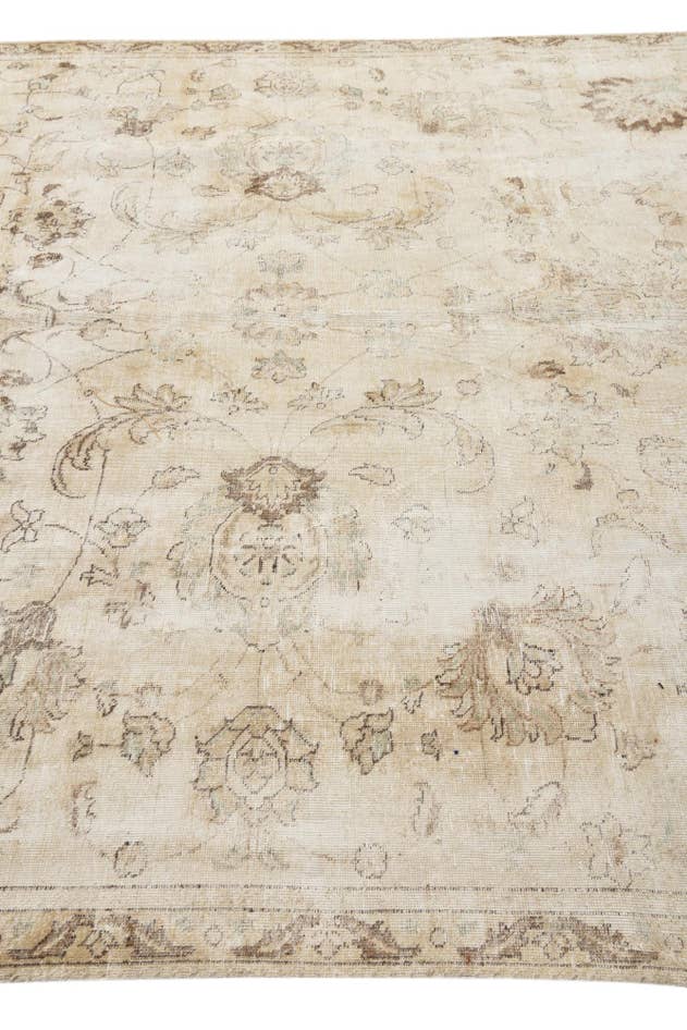 Detail image of 7' 4 x 10' 7 Hand Knotted Ultra Vintage Persian Wool Rug