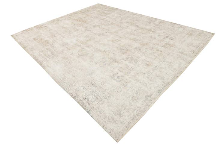 Detail image of 9' 3 x 11' 9 Hand Knotted Ultra Vintage Persian Wool Rug