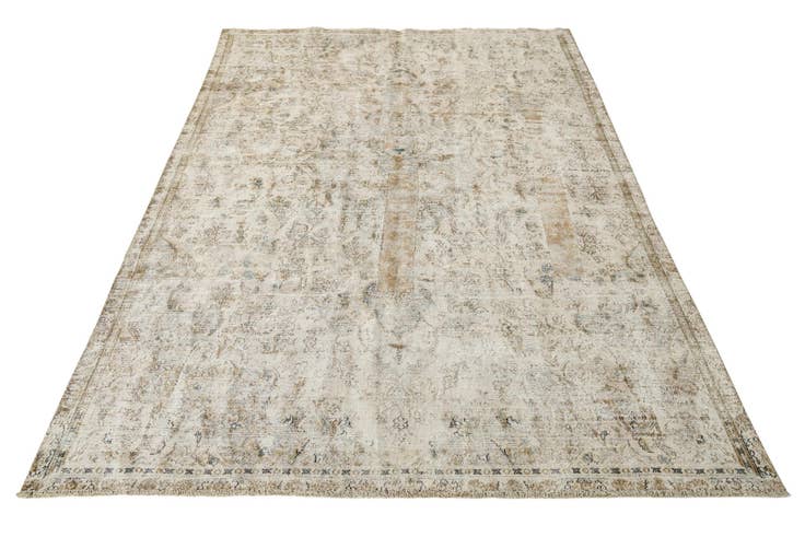 Detail image of 7' 1 x 10' 6 Hand Knotted Ultra Vintage Persian Wool Rug