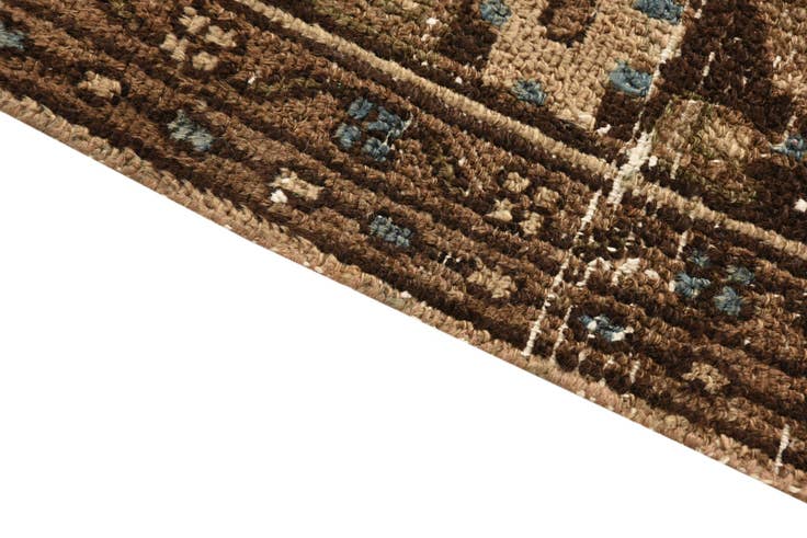 Detail image of 6' 8 x 9' 10 Hand Knotted Ultra Vintage Persian Wool Rug