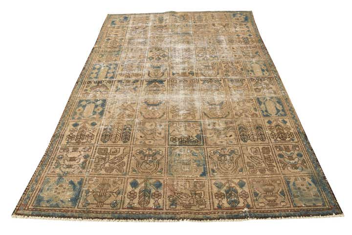 5' 6 x 8' 4 Hand Knotted Ultra Vintage Persian Wool Rug