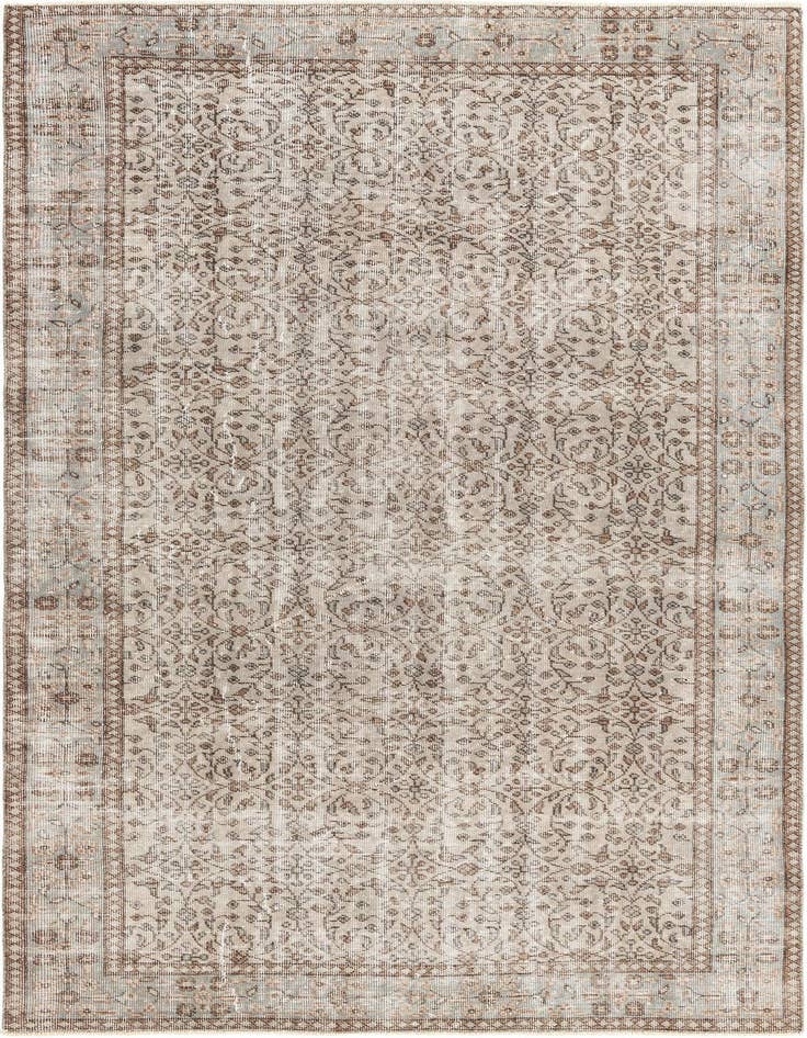 Detail image of 5' 6 x 9' 3 Ultra Vintage Wool Rug