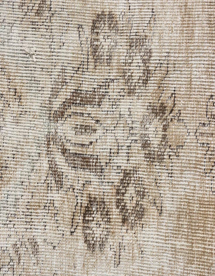 Detail image of 9' 6 x 13'  Hand Knotted Ultra Vintage Persian Wool Rug