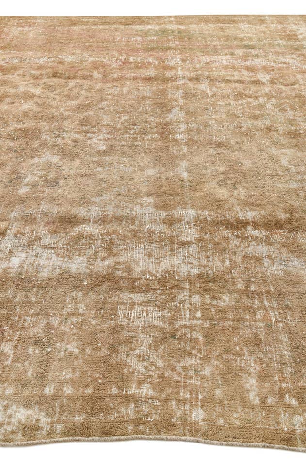 Detail image of 9' 6 x 12' 10 Hand Knotted Ultra Vintage Persian Wool Rug