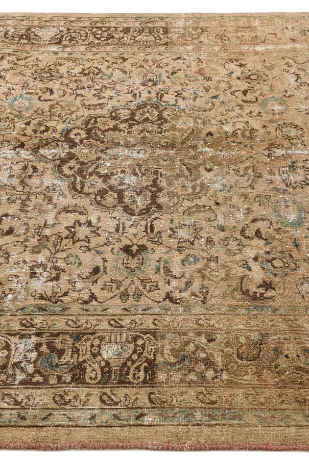 Detail image of 6' 8 x 9' 4 Hand Knotted Ultra Vintage Persian Wool Rug
