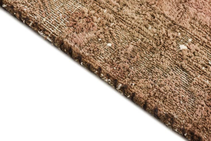 Detail image of 7' 6 x 10' 8 Hand Knotted Ultra Vintage Persian Wool Rug