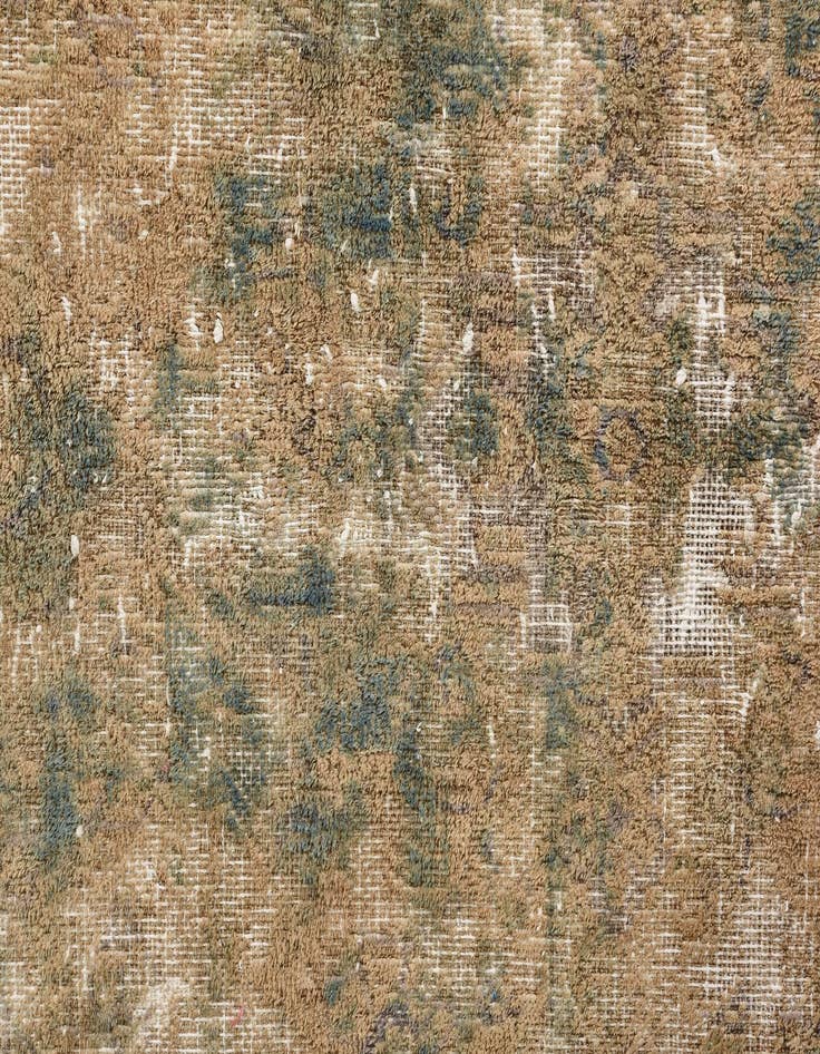 Detail image of 6' 4 x 9' 8  Hand Knotted Ultra Vintage Persian Wool Rug
