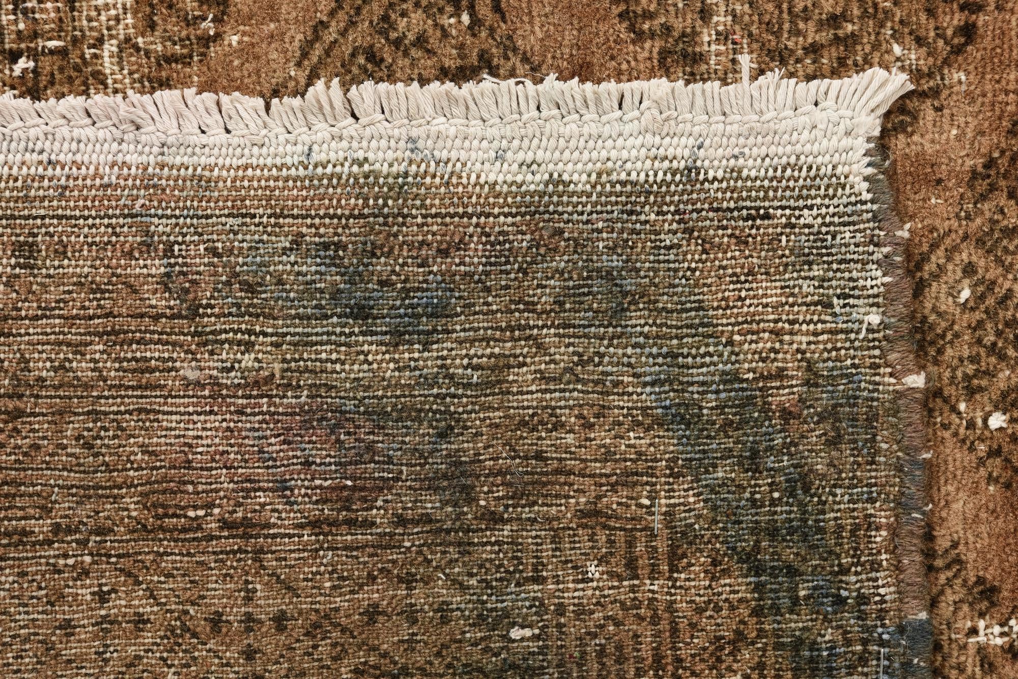 5' x 7' 8 Hand Knotted Ultra Vintage Persian Wool Rug