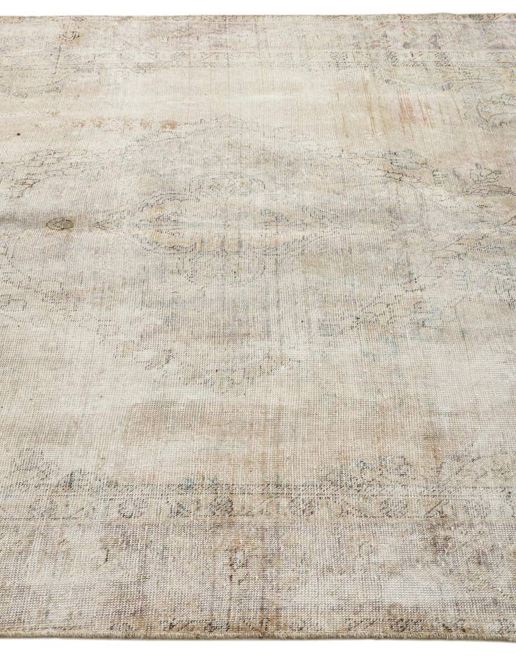 Detail image of 6' x 9' 6  Hand Knotted Ultra Vintage Persian Wool Rug