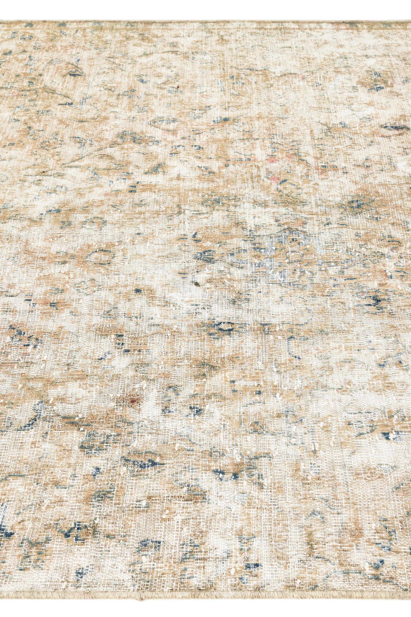 5' 5 x 9' 6 Hand Knotted Ultra Vintage Persian Wool Rug