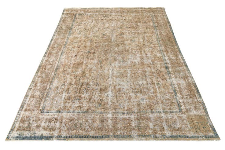 Detail image of 285cm x 395cm Hand Knotted Ultra Vintage Persian Wool Rug