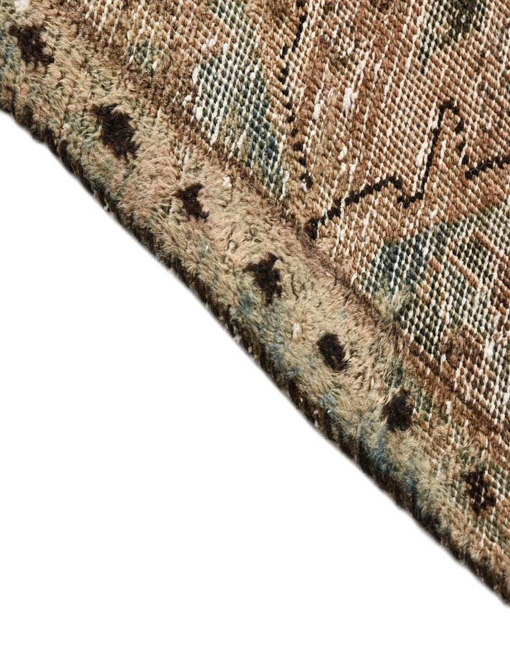 Detail image of 6' 9 x 9' 7  Hand Knotted Ultra Vintage Persian Wool Rug