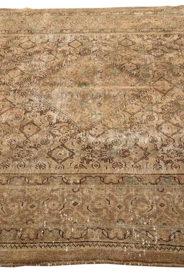 Detail image of 7' 3 x 10' 9 Hand Knotted Ultra Vintage Persian Wool Rug
