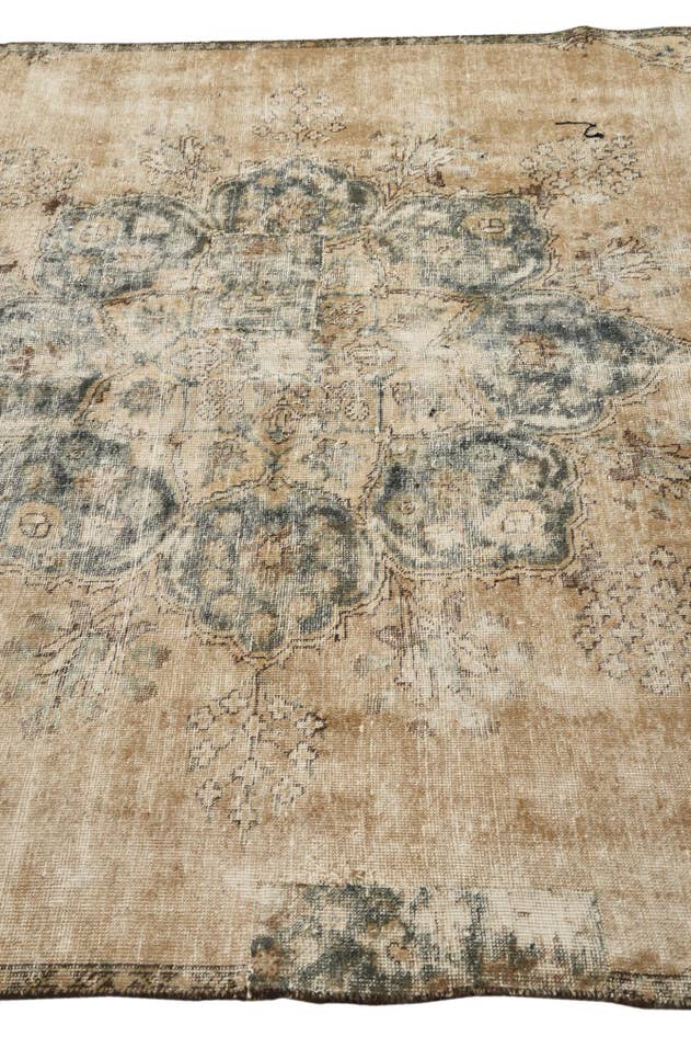 Detail image of 5' 9 x 9' 7 Hand Knotted Ultra Vintage Persian Wool Rug