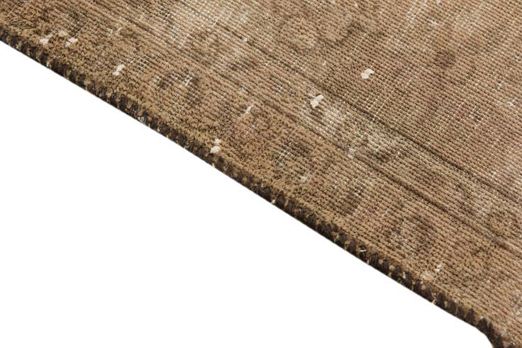Detail image of 5' 5 x 9' 5 Hand Knotted Ultra Vintage Persian Wool Rug