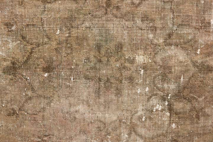 5' 5 x 9' 5 Hand Knotted Ultra Vintage Persian Wool Rug