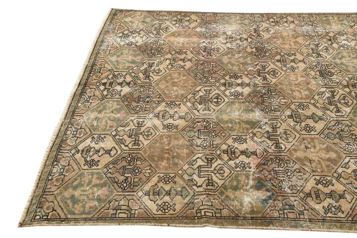 5' 5 x 8' 9 Hand Knotted Ultra Vintage Persian Wool Rug