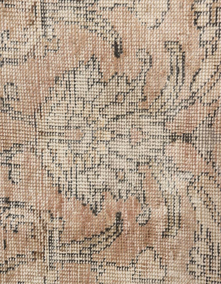 Detail image of 4' 9 x 7' 1  Hand Knotted Ultra Vintage Persian Wool Rug
