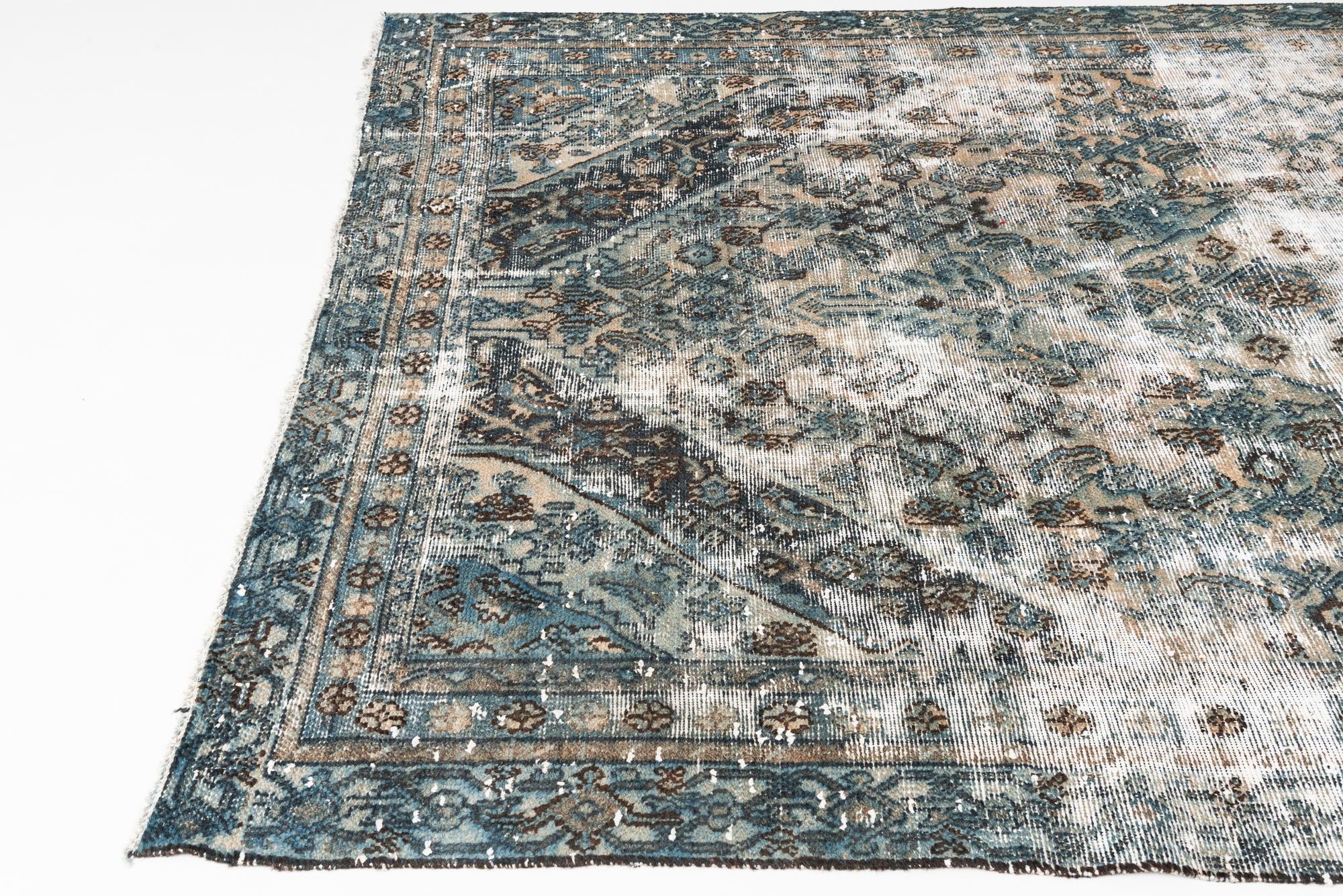 6' x 9' Hand Knotted Ultra Vintage Persian Wool Rug