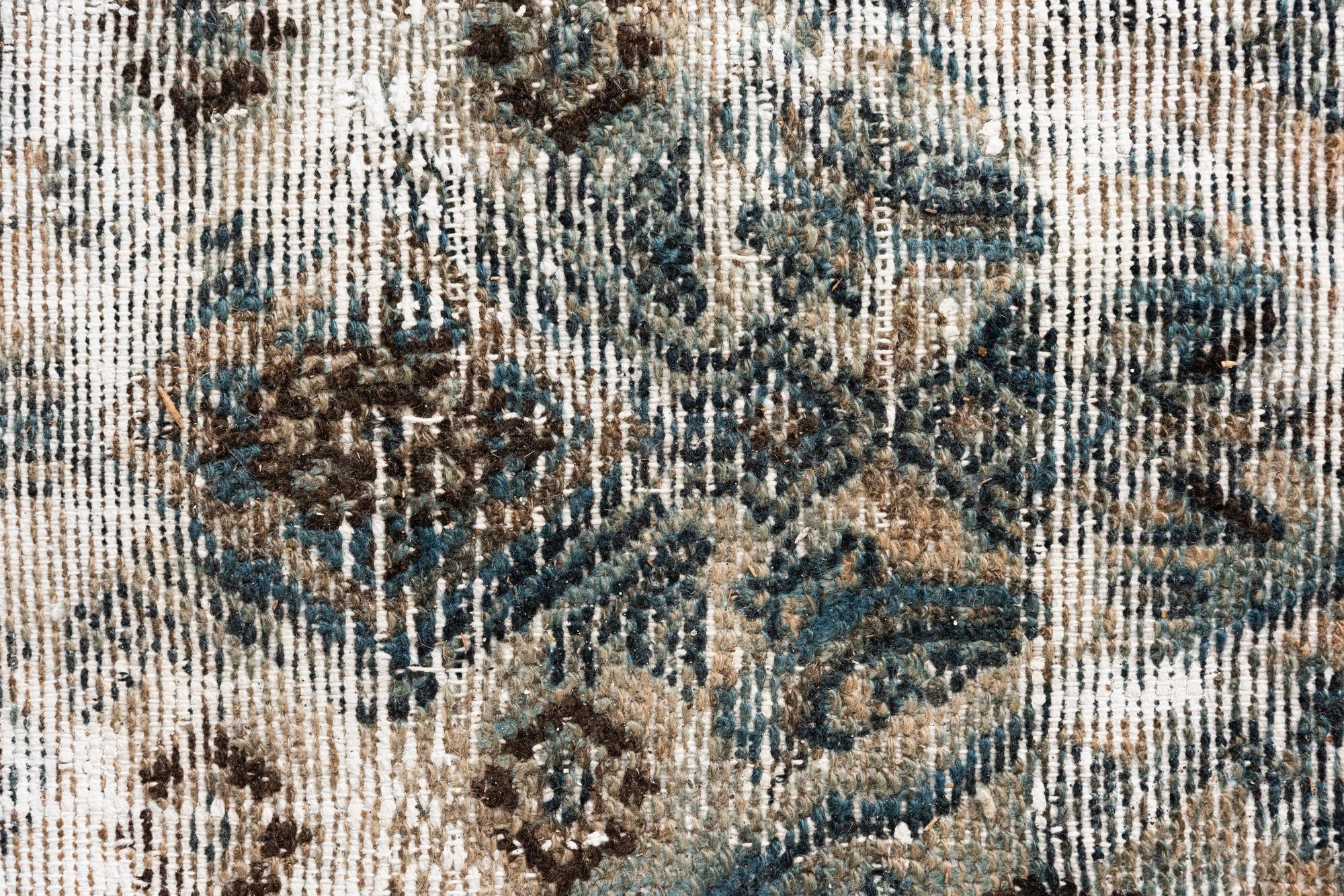 6' x 9' Hand Knotted Ultra Vintage Persian Wool Rug