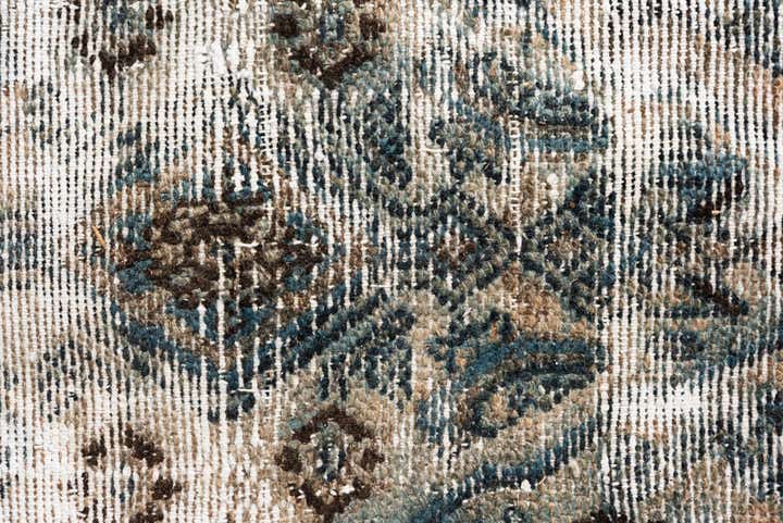 6' x 9' Hand Knotted Ultra Vintage Persian Wool Rug