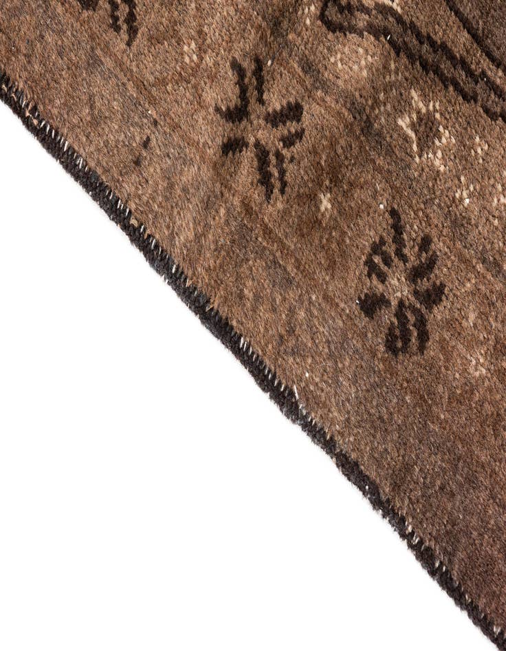 Detail image of 2' 9 x 4' 9  Hand Knotted Ultra Vintage Persian Wool Rug