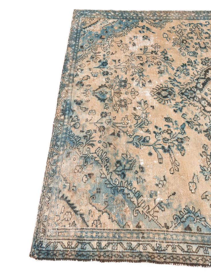 Detail image of 6' 6 x 9' 10  Hand Knotted Ultra Vintage Persian Wool Rug