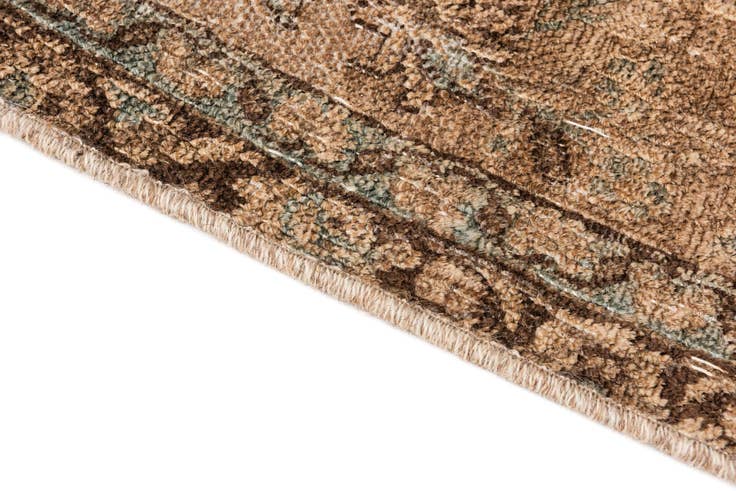 Detail image of 7' 8 x 11' 2 Hand Knotted Ultra Vintage Persian Wool Rug