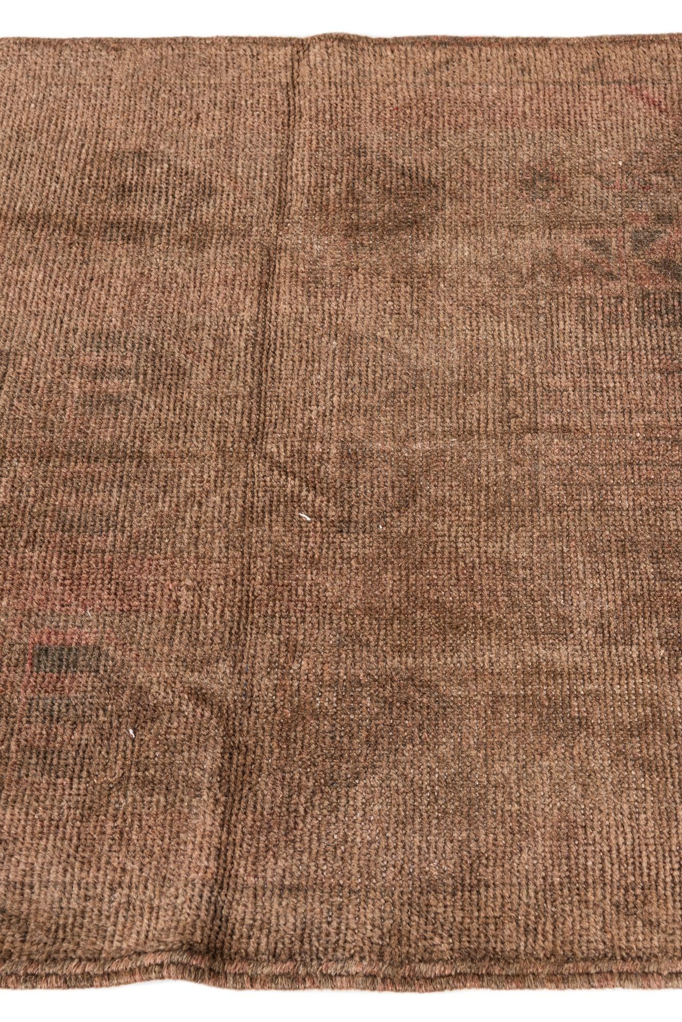 2' 10 x 4' 8 Hand Knotted Ultra Vintage Persian Wool Rug