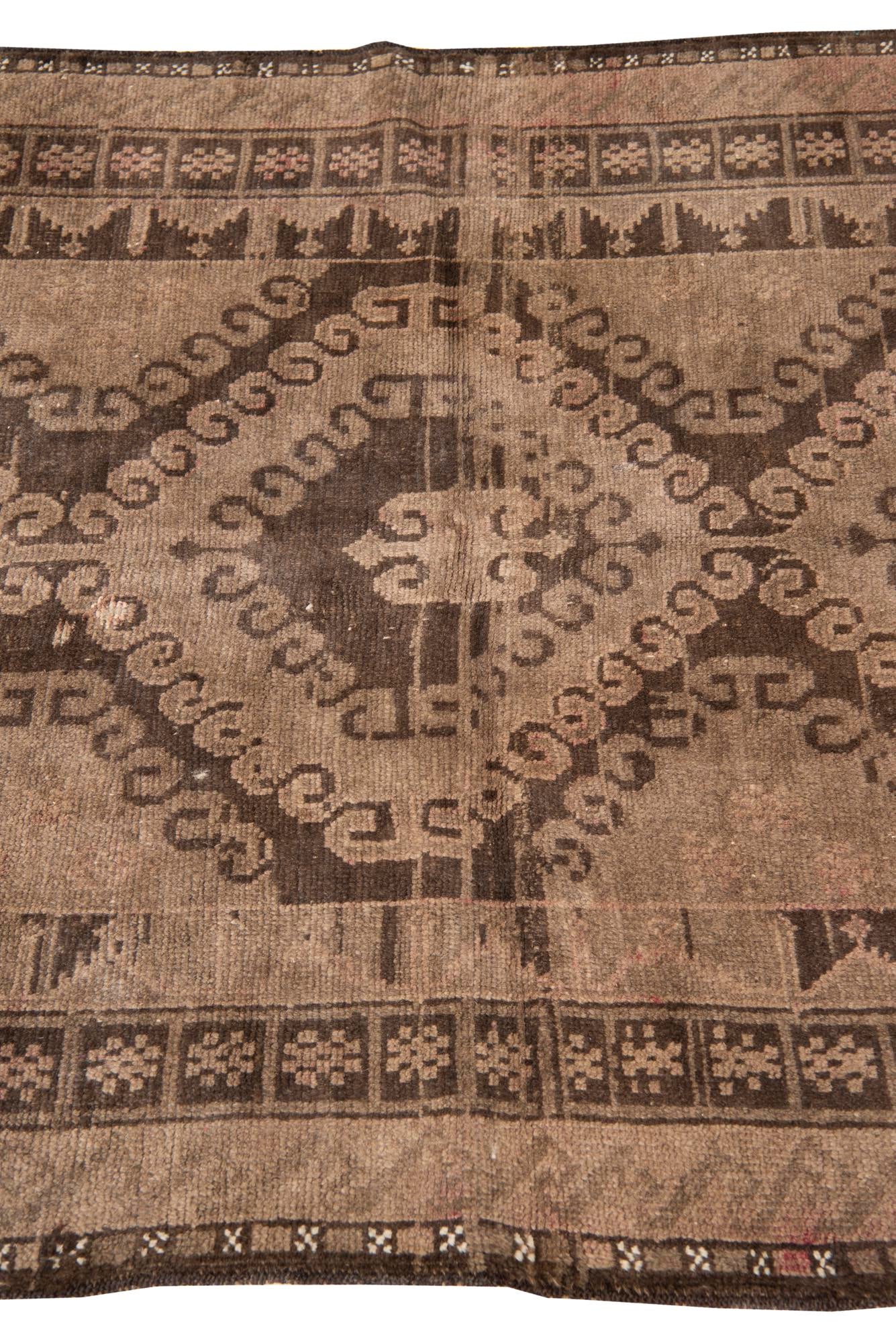 3' 7 x 6' 2 Hand Knotted Ultra Vintage Persian Wool Rug