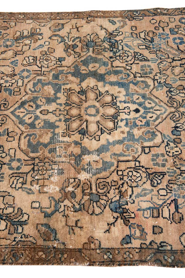 Detail image of 3' 6 x 6' 8 Hand Knotted Ultra Vintage Persian Wool Rug