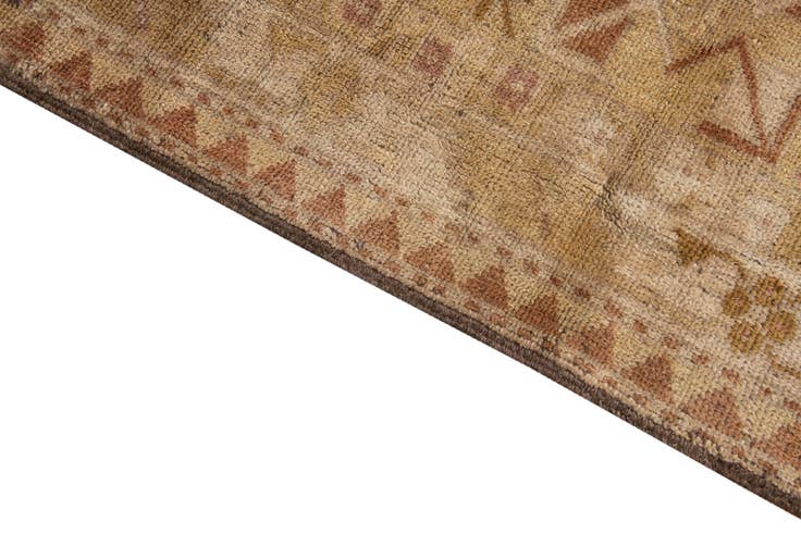 Detail image of 4' 1 x 7' 3 Hand Knotted Ultra Vintage Persian Wool Rug