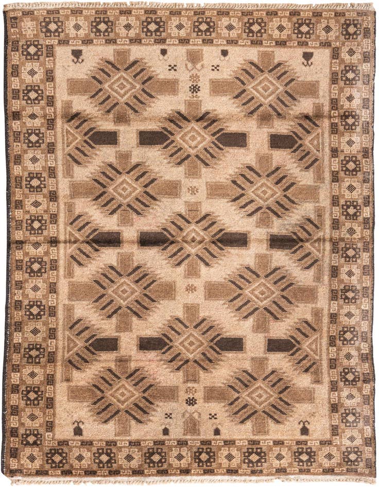 Detail image of 3' 7 x 6' 3 Hand Knotted Ultra Vintage Persian Wool Rug