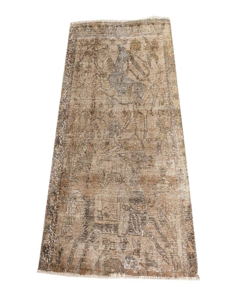 Detail image of 3' 4 x 4' 2 Hand Knotted Ultra Vintage Persian Wool Rug