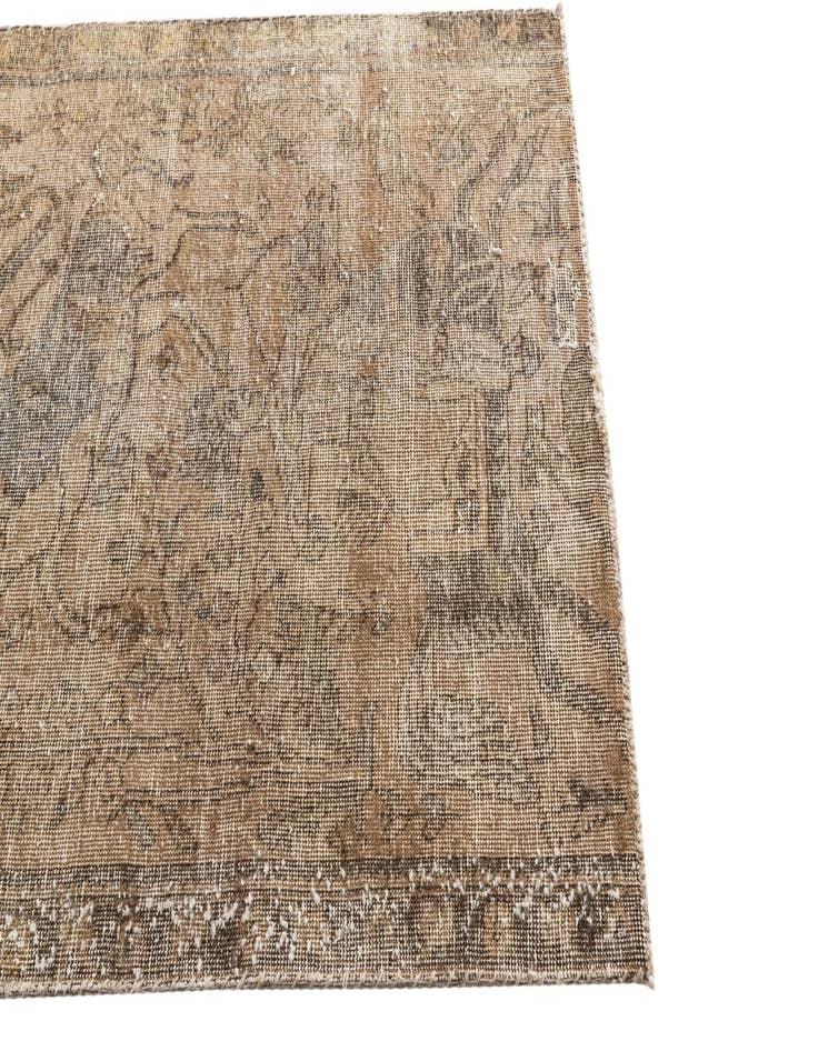 Detail image of 3' 4 x 4' 2 Hand Knotted Ultra Vintage Persian Wool Rug