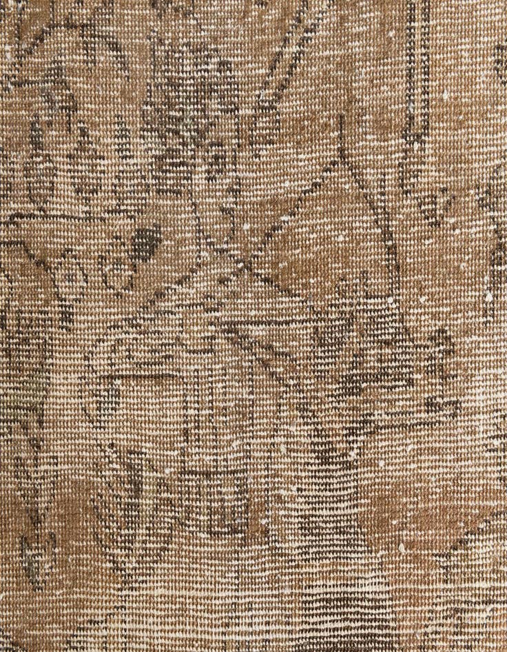 Detail image of 3' 4 x 4' 2 Hand Knotted Ultra Vintage Persian Wool Rug